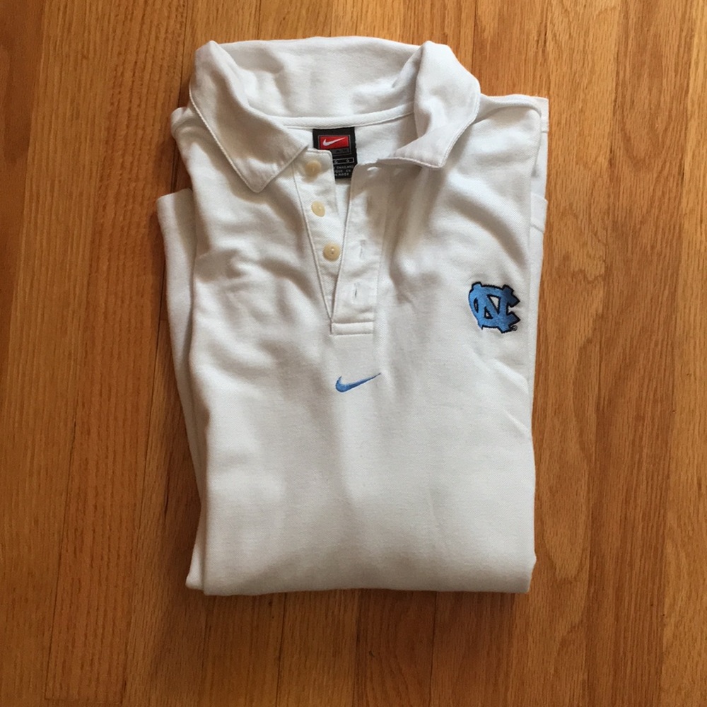 UNC Nike polo